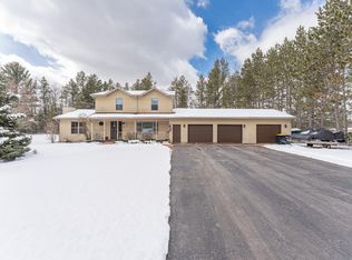 419 Timber Heights Dr, Rhinelander, WI 54501