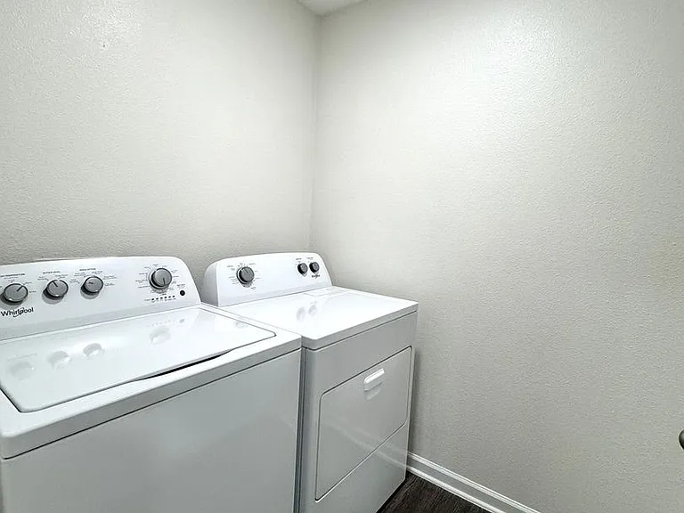 3268 Lawton Pl — Photo 13