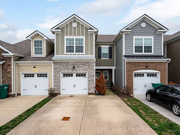 2nd image of 209 Dursley Ln