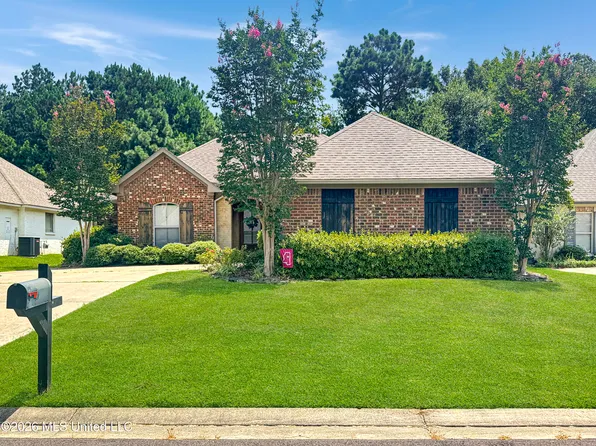 889 Willow Grande Cir, Brandon, MS 39047
