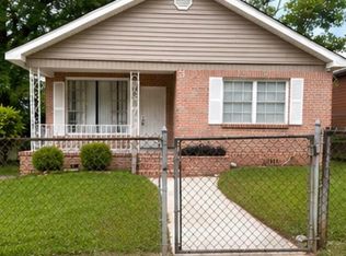 270 55th St, Fairfield, AL 35064