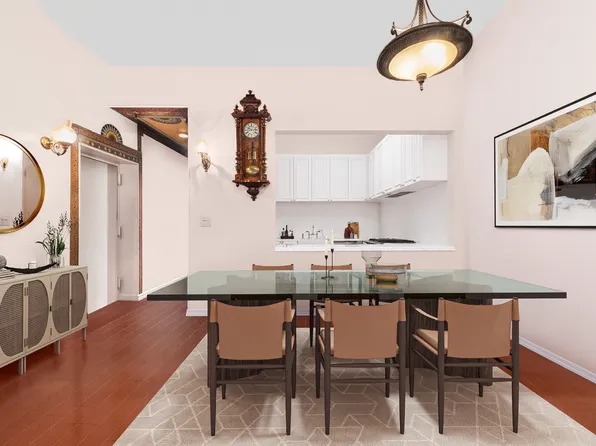 228 West 21st Street image 4 of 14