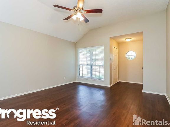 2nd image of 6912 Aston Dr
