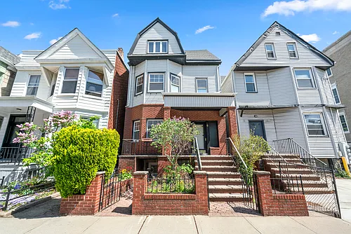 8 Cooper Pl Photo 1