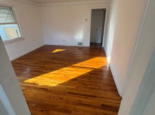 12702 North Rd, Cleveland, OH 44111