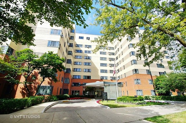 1st image of 5060 N Marine Dr #4-B