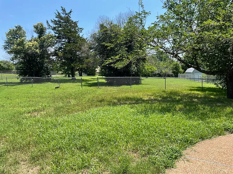 932 Valley View Ave — Photo 12
