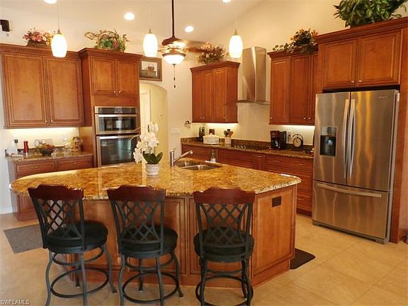 2nd image of 2316 SW 28th Ln