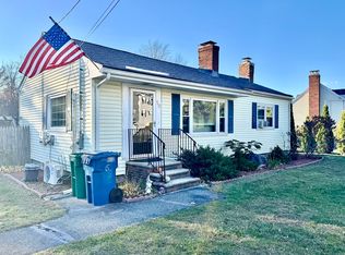 19 Parker St, Billerica, MA 01821
