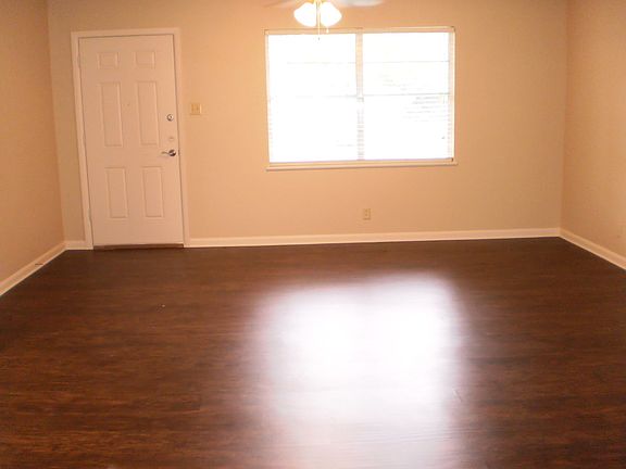 3rd image of 8158 Kevin Dr