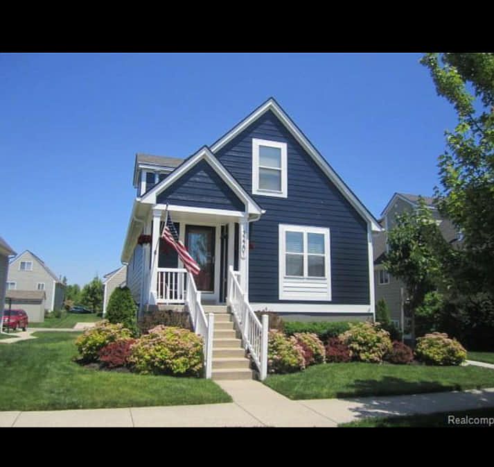 1st image of 32201 Chatham St