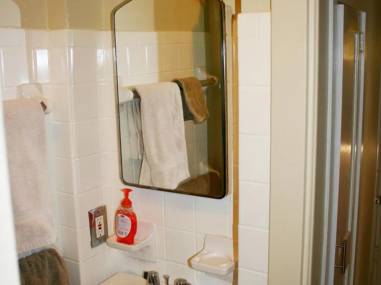 117 W Walnut St #1 — Photo 16