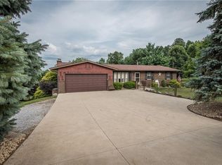 5450 Briggle Ave SW, East Sparta, OH 44626