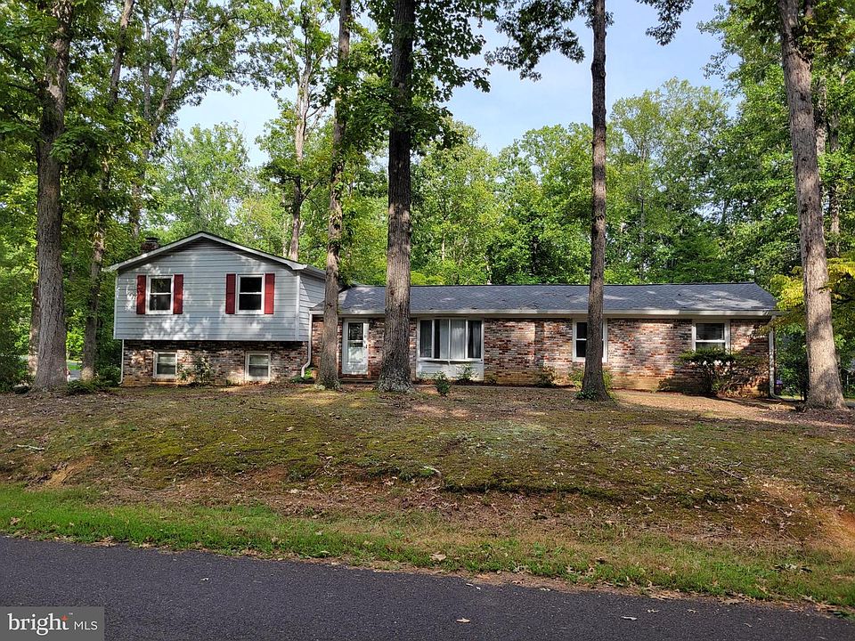 1st image of 101 Silver Spring Dr