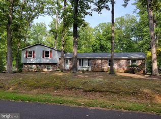 101 Silver Spring Dr, Locust Grove, VA 22508