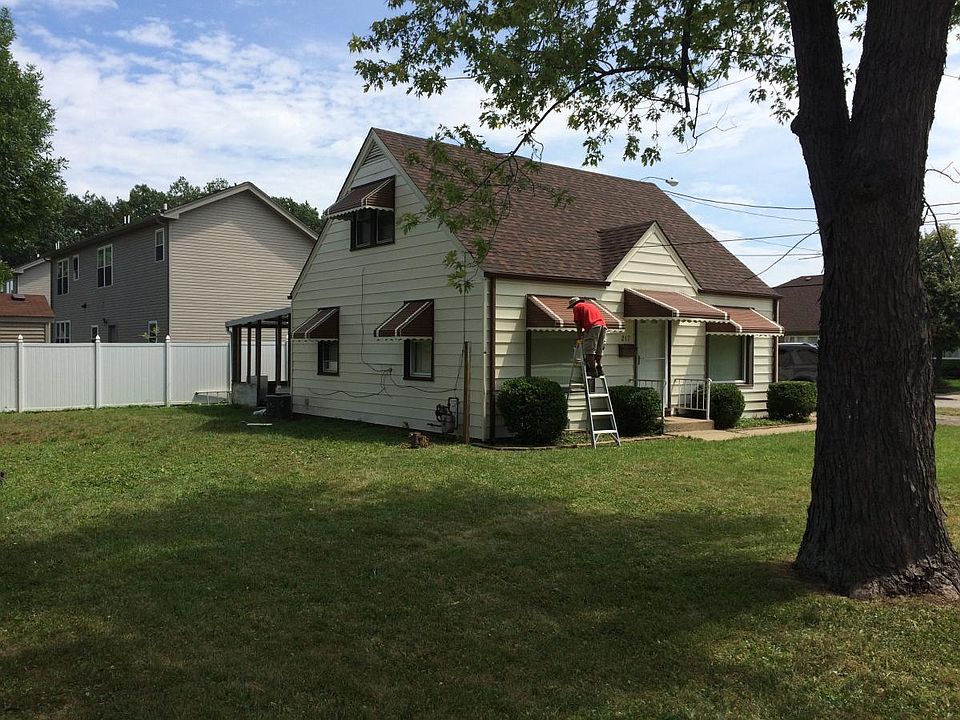 1st image of 217 S Prater Ave
