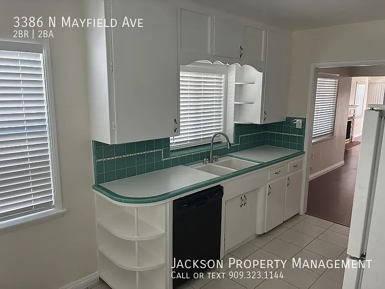3386 N Mayfield Ave — Photo 7
