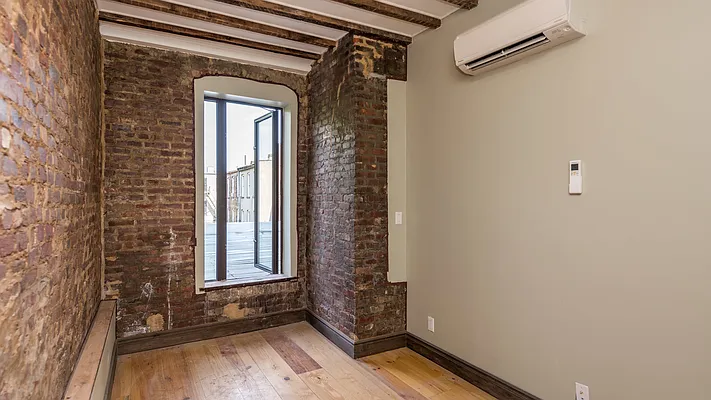 Rented by Nooklyn NYC LLC | media 5