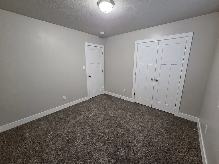 3127 W 1675 N #E — Photo 14