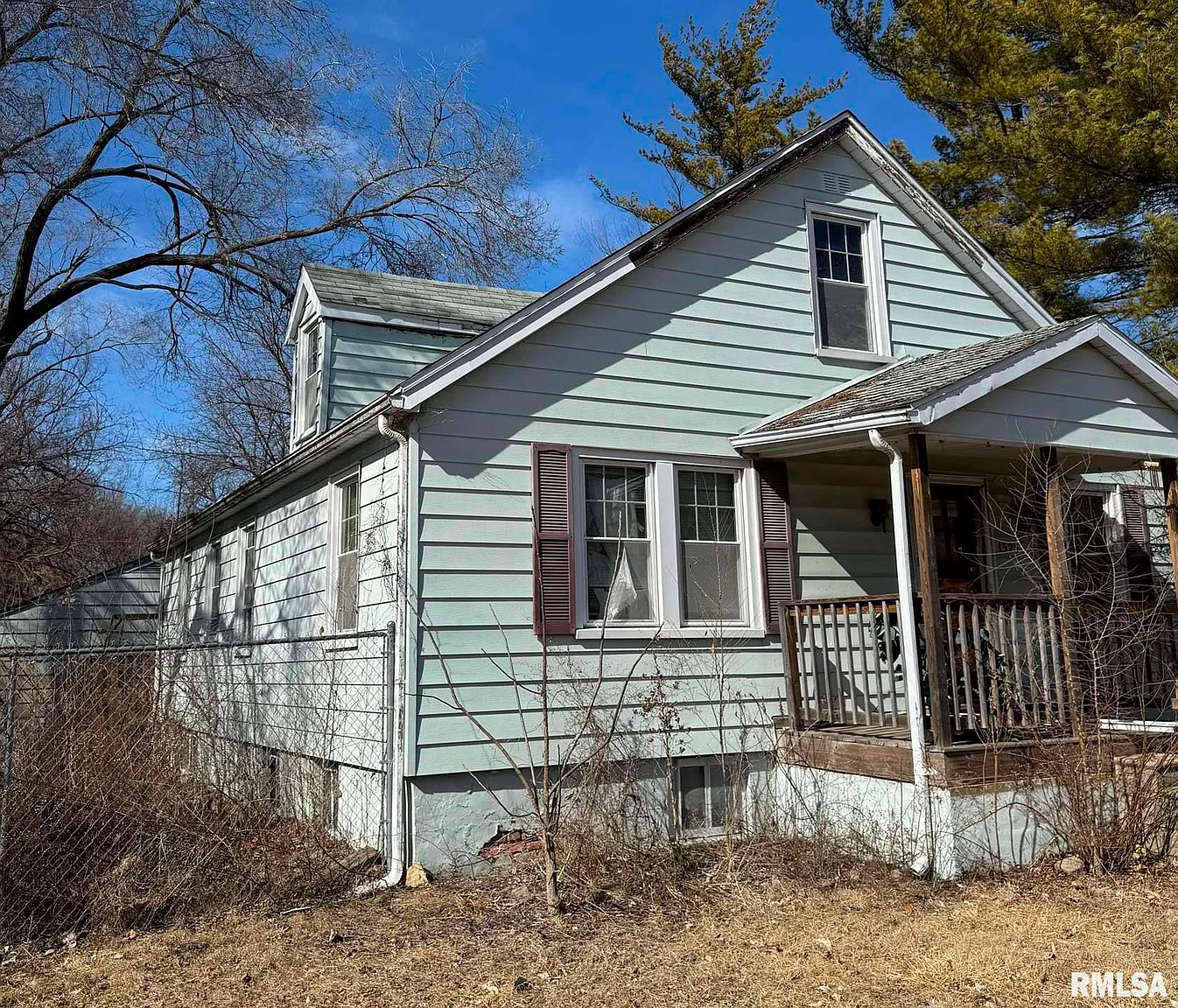1325 N Park Rd photo 1