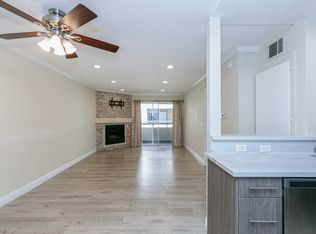 5525 Canoga Ave APT 113, Woodland Hills, CA 91367