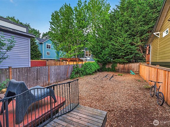 4th image of 312 26th Avenue S