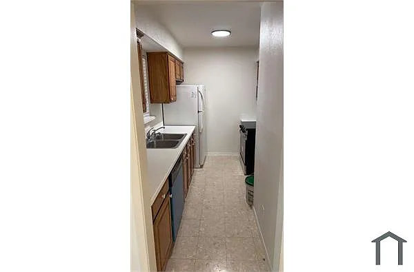 Building Photo - 2809 Rio Branco St #204D
