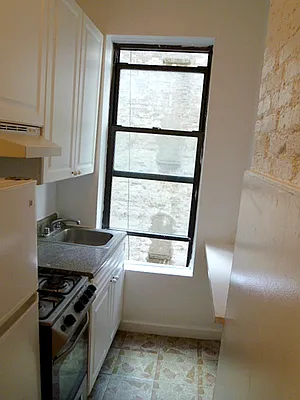 Rented by DSA Realty | media 26