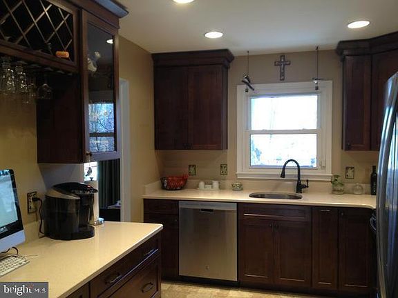 3rd image of 11965 Dolly Madison Cir