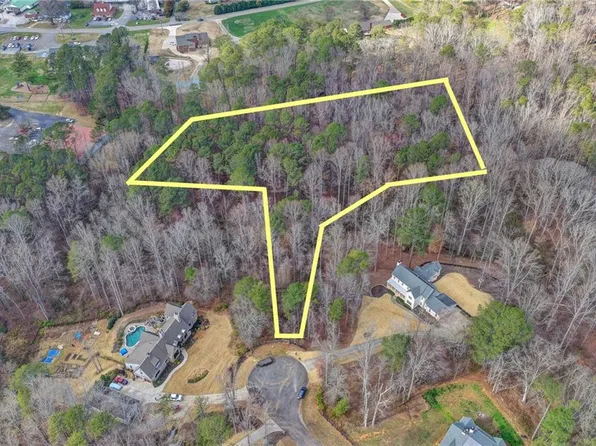 128 Long Shadows Dr #9, Alpharetta, GA 30004