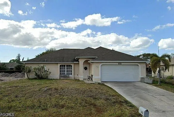 302 NW 2nd Pl