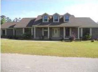 156 Deer Trail Dr, Leroy, AL 36548