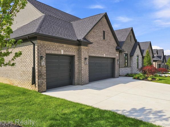 3333 Cornerstone Dr #68