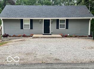 11630 W Georgetown Rd, Columbus, IN 47201