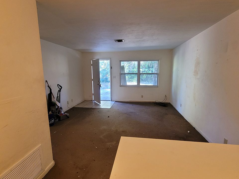 1st image of 35 NW 21st Pl #41