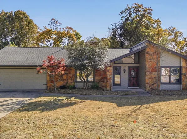 605 E Van Buren St, Broken Arrow, OK 74011