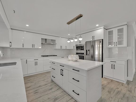 3rd image of 3272 Quail Ct
