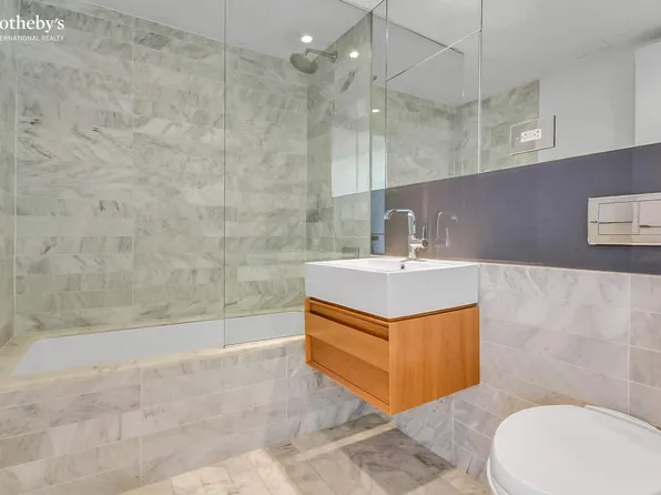 100 Norfolk Street image 8 of 27