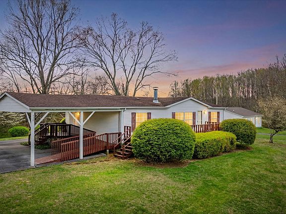 3rd image of 518 Kitzmiller Rd