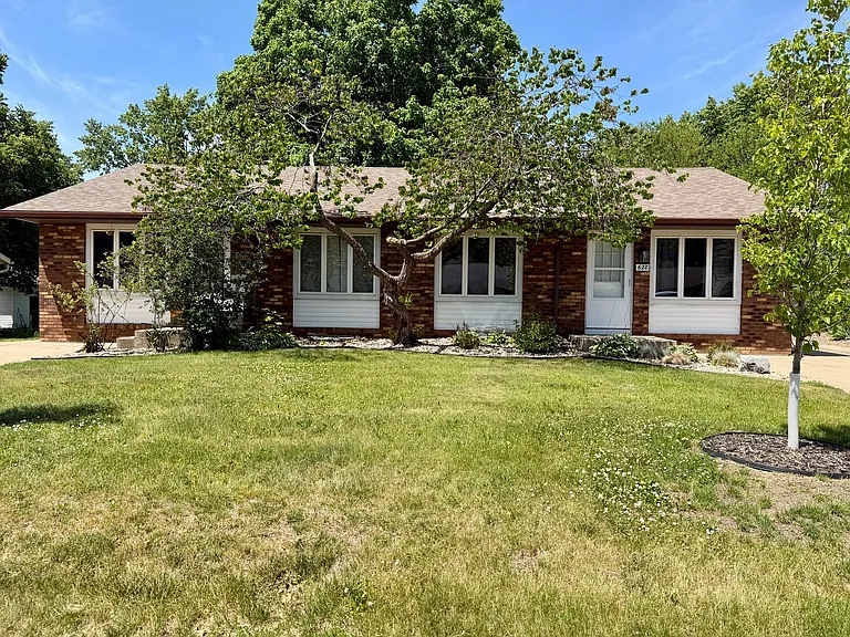 625-627 Sand Lake Rd — Photo 44