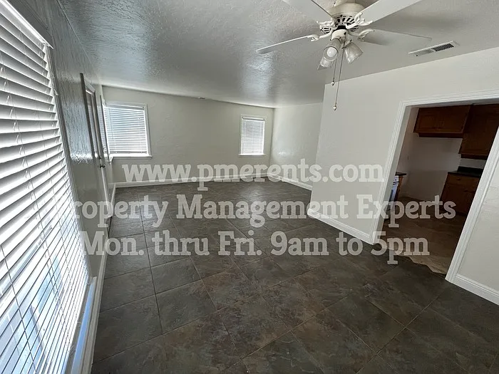 1759 Middlefield Ave — Photo 14