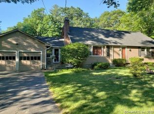 39 Wildwood Rd, West Simsbury, CT 06092