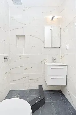 Rented by REAL New York | media 5