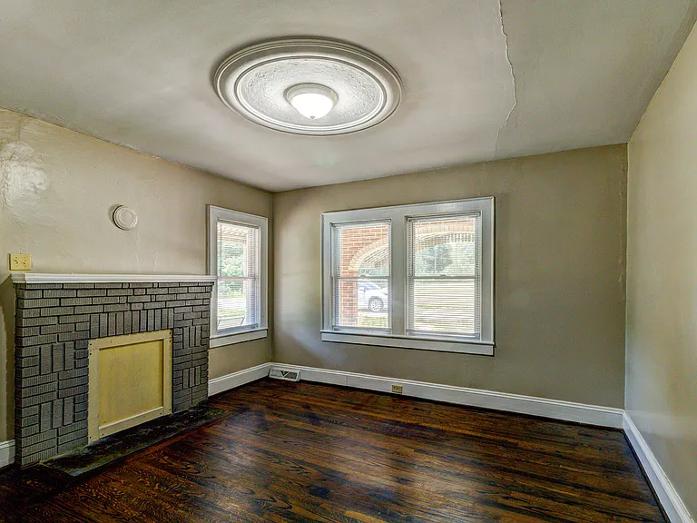1006 Delview Rd — Photo 8