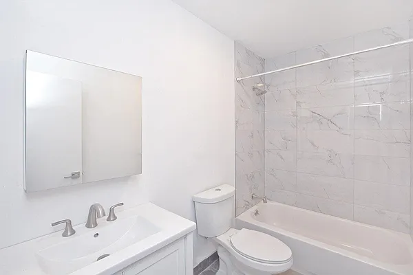 Rented by Bold New York | media 4