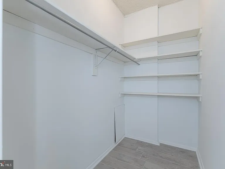 1326 Spruce St #1603 — Photo 9