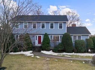 4 Windemere Dr, Andover, MA 01810