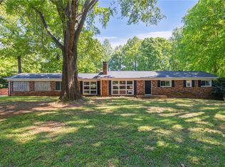 6845 Vance Rd, Kernersville, NC 27284