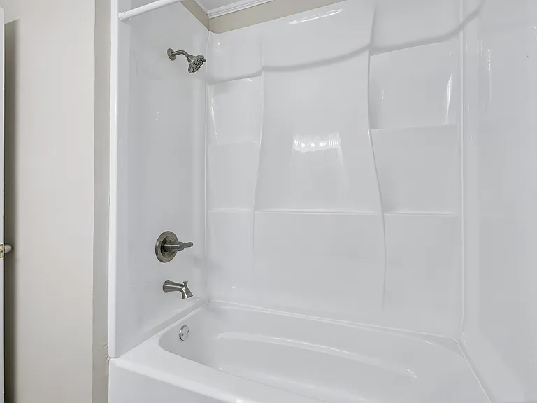 Bathroom 1-3