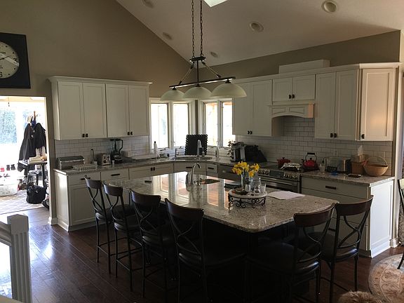 Kitchen island